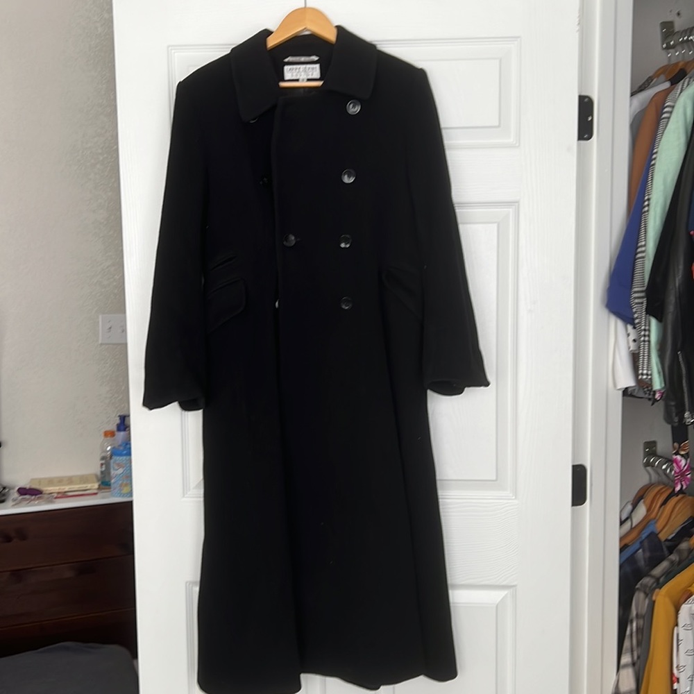 Long full length black lambs wool and cashmere heavy coat